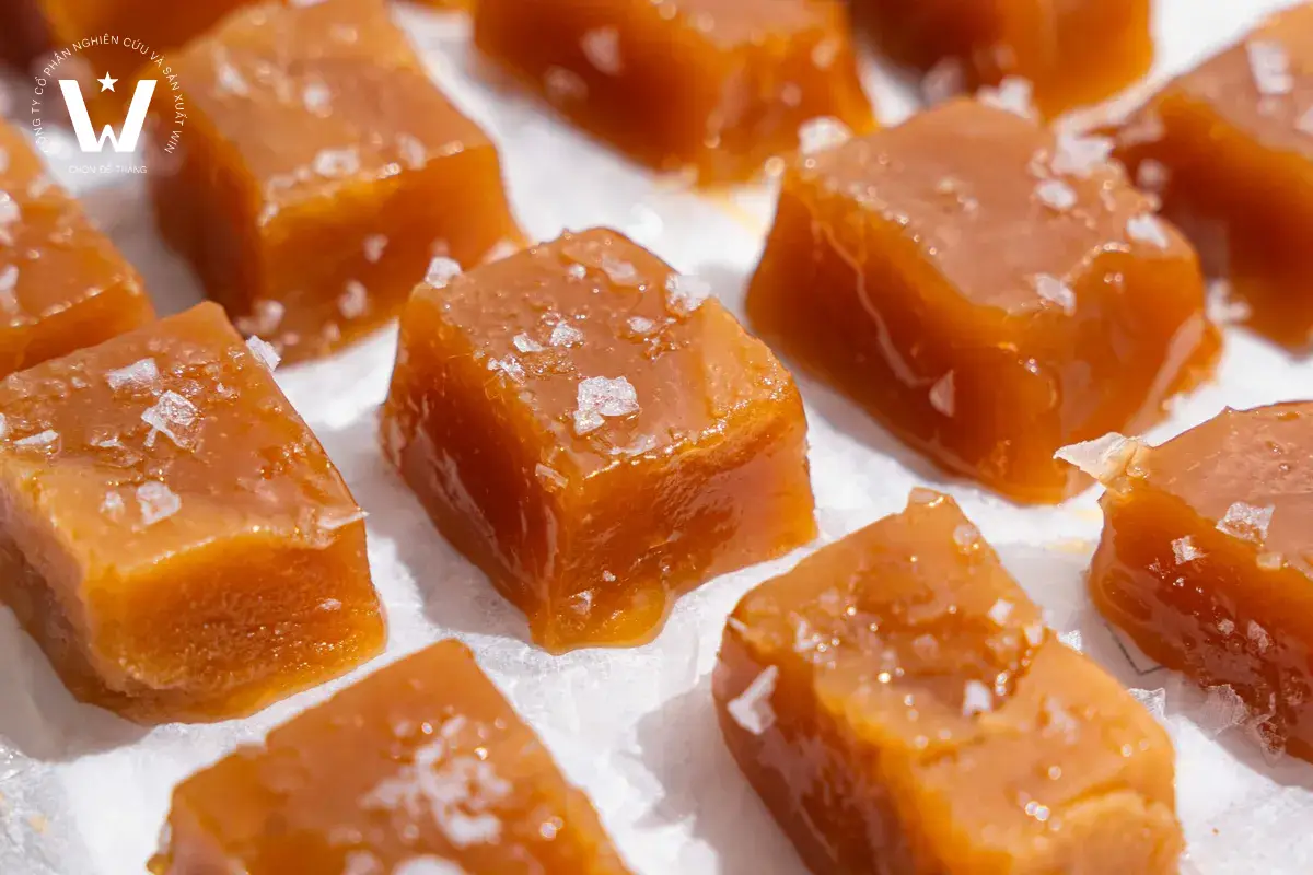 Sự kết hợp giữa vị ngọt và vị mặn trong caramel mặn